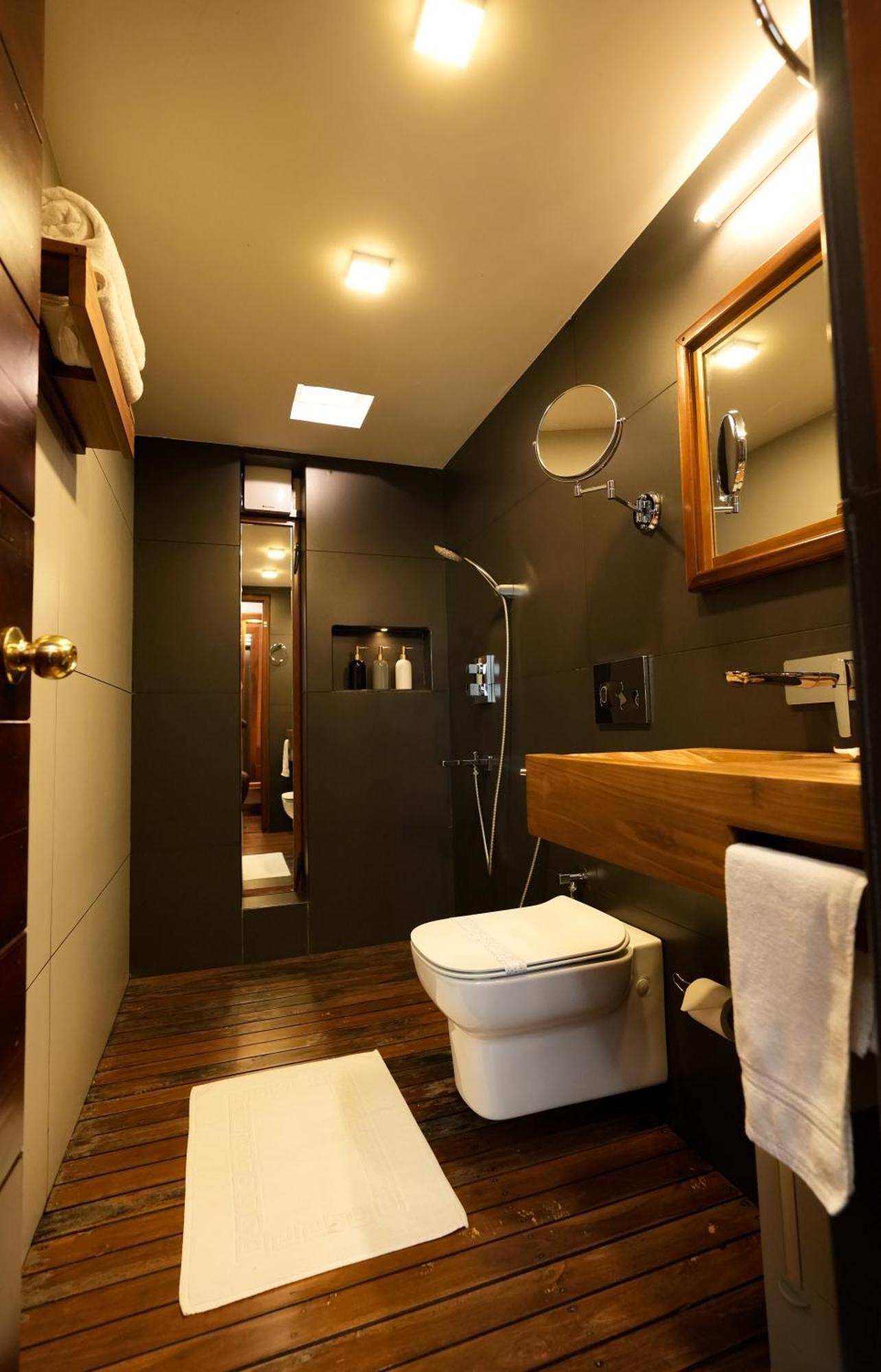 Little Chembaka Guest House Кумараком Екстериор снимка